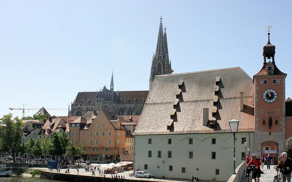 Regensburg – Steinerne Brücke, Dom und Salzstadel